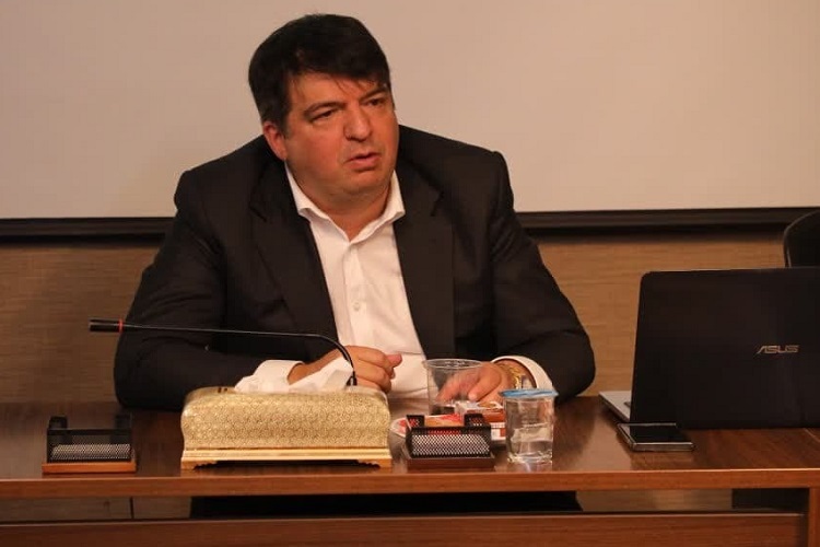 نوید ایزدپناه، رئیس کمیسیون صنعت اتاق بازرگانی فارس