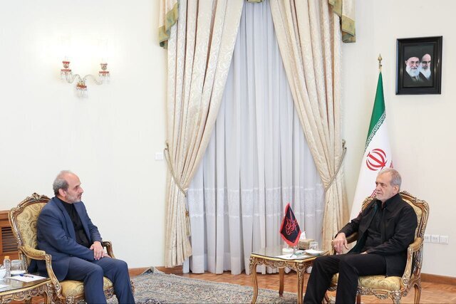 دیدار و گفت‌وگو رئیس رسانه ملی با رئیس جمهور