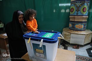 مشق تکلیف سیاسی برای کودکان