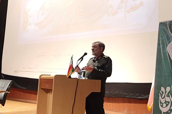 سنگرسازان بی‌سنگر نقش مهمی در دفاع مقدس داشتند