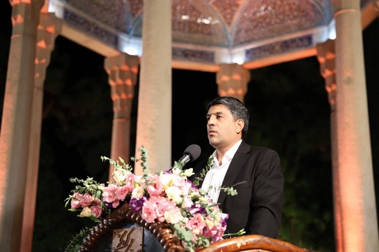 محمد ثابت اقلیدی، مدیرکل میراث فرهنگی، گردشگری و صنایعدستی استان فارس محمد ثابت اقلیدی، مدیرکل میراث فرهنگی، گردشگری و صنایعدستی استان فارس