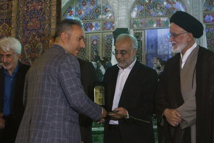 تجلیل از جامعه قرآنی، شیراز