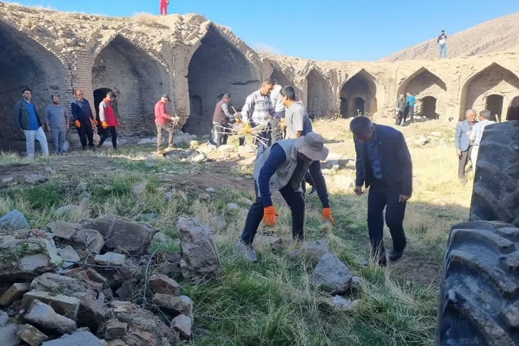 کاروانسرای تاریخی مائین مرودشت