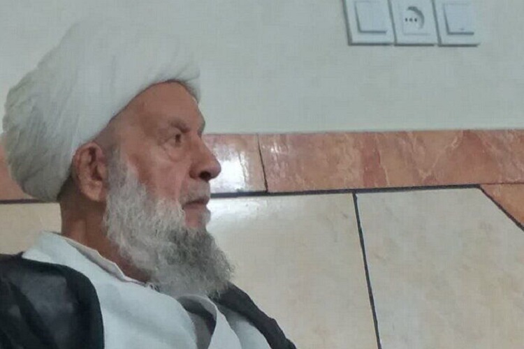 مرحوم آیت‌الله بزرگ بنیادی، امام جمعه اسبق کازرون