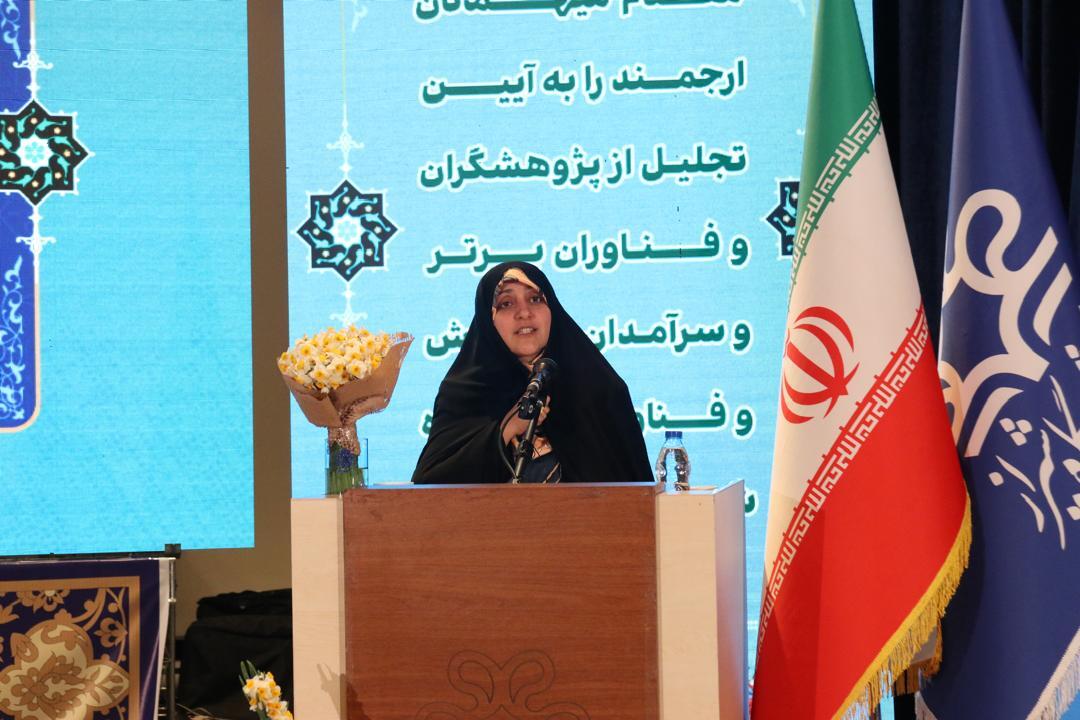 زهرا بهروزآذر، معاون رئیس‌جمهور در امور زنان و خانواده