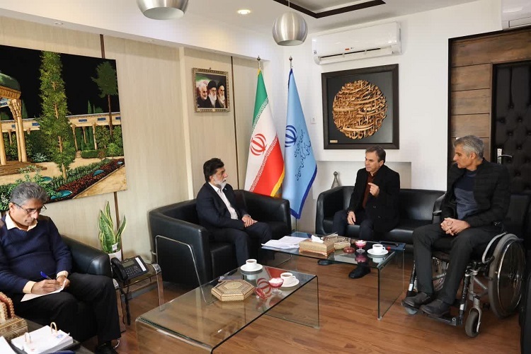 دیدار مدیرکل میراث فرهنگی با مدیر انجمن معلولان فارس