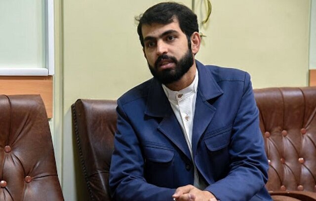 روح‌الله نجابت، امروز، نماینده مردم شیراز و زرقان و عضو کمیسیون امنیت ملی و سیاست خارجی مجلس