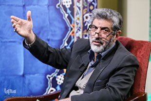 مجاهدت جامعه قرآنی در لحظات بحرانی با کار مضاعف معنا می‌شود