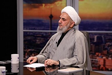 فیلم | بزرگداشت نماز در پیام عاشورا