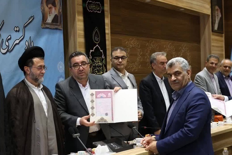 اهدای اسناد مالکیت 36 خانه تاریخی در شیراز