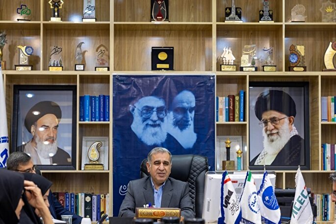 قدرت با احساسات و هیجان تولید نمی‌شود