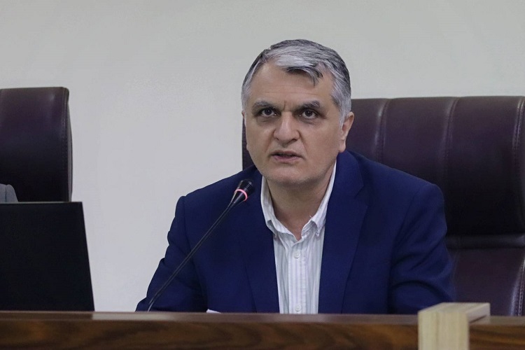 امین نیاکان، معاون درمان دانشگاه علوم پزشکی شیراز