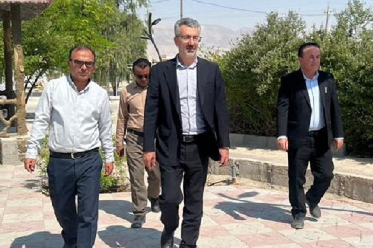 بازدید مدیرکل امور شهری استانداری فارس از پروژه های فرهنگی و عمرانی مهر