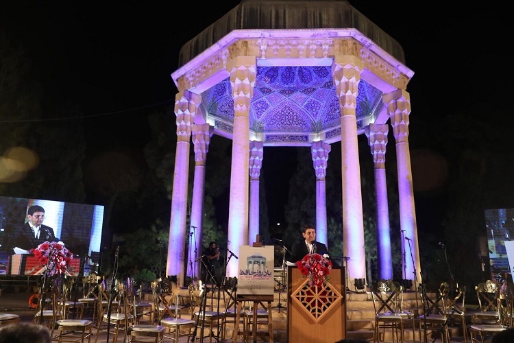 سیدستار هاشمی، وزیر ارتباطات و فناوری