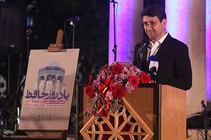 ضرورت بازتعریف نسبت ادبیات فارسی و انقلاب فناوری