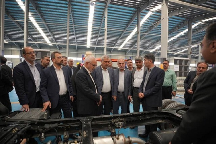 بازدید جمعی از نمایندگان مجلس از منطقه ویژه اقتصادی شیراز