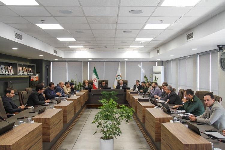 نشست قرارگاه محرومیت‌زدایی حضرت احمد‌بن‌موسی(ع) شیراز