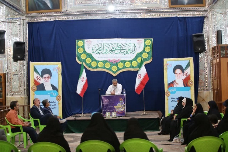 ویژه برنامه «آستانه اجابت» در حرم سید علاالدین حسین(ع) شیراز