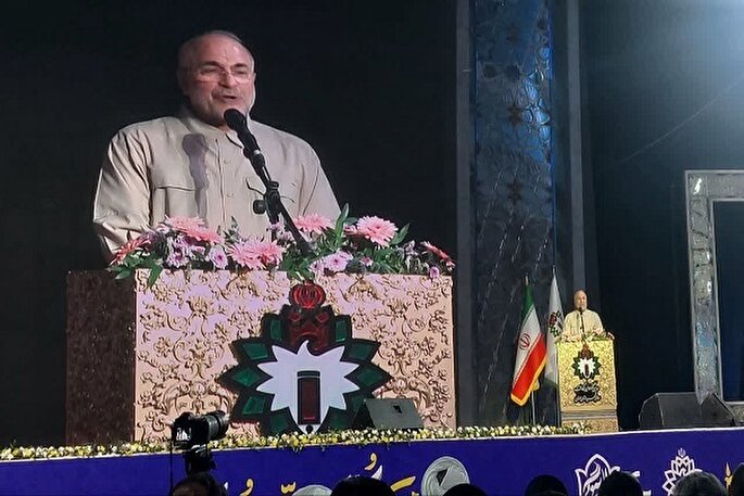 ایمان و عشق خالصانه؛ رمز اسطوره فرامکانی شدن شهدا