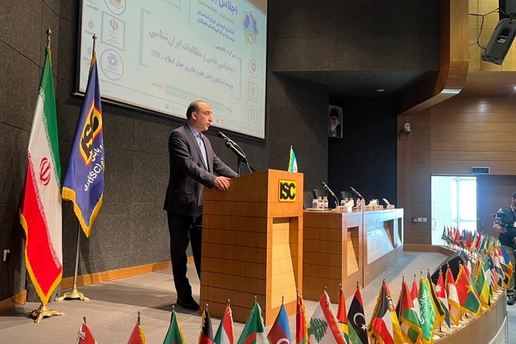 محمود علویان، مهر، رئیس موسسه استنادی و پایش علم و فناوری جهان اسلام