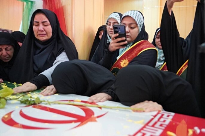 ارومیه میزبان لاله‌های گمنام