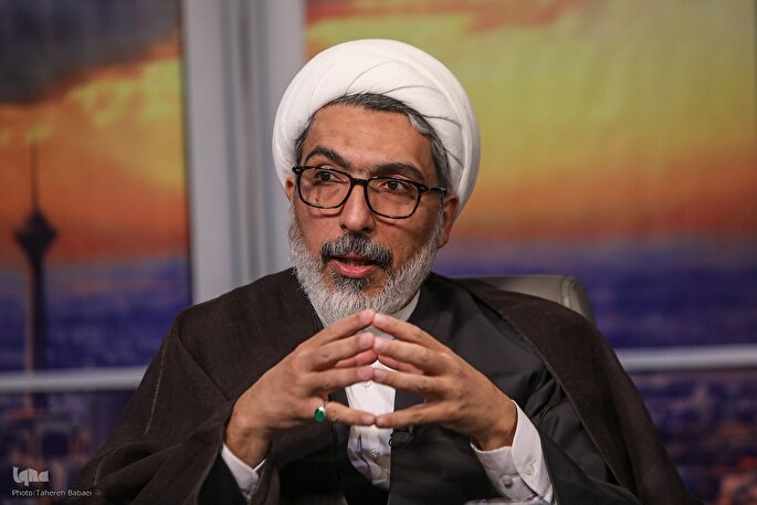 فلسفه اسلامی و مسائل جدید بشر؛ کندیِ حرکت یا کاستیِ ساختار؟