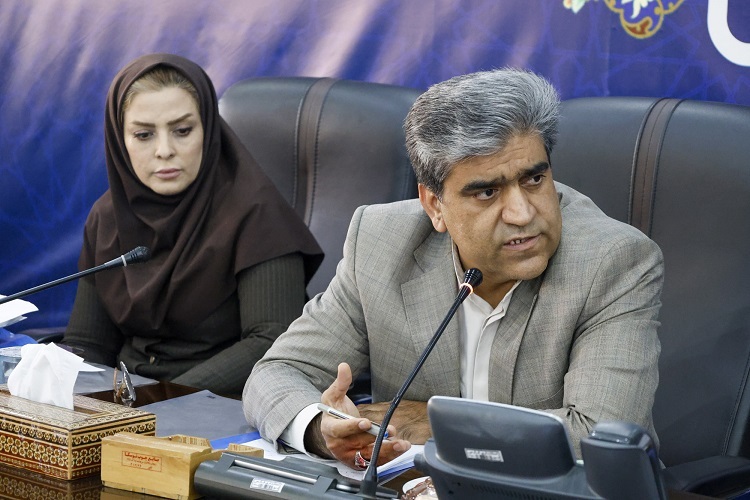 سلیمان کرمی، مدیرکل دفتر برنامهریزی، بودجه و تحول اداری استانداری فارس سلیمان کرمی، مدیرکل دفتر برنامهریزی، بودجه و تحول اداری استانداری فارس