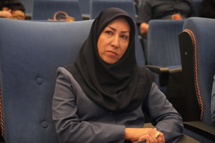 محبوبه البرزی، رئیس مرکز مشاوره و سبک زندگی دانشگاه شیراز