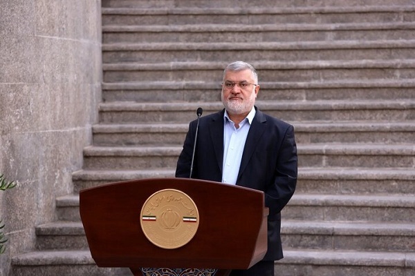 دورکاری مادران دارای فرزند دبستانی و پیش‌دبستانی نیاز به تأیید مدیر ندارد