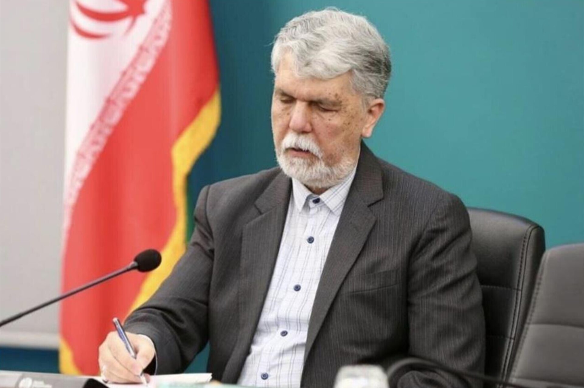 دبیر و اعضای کارگروه کودک و نوجوان وزارت فرهنگ و ارشاد اسلامی منصوب شدند