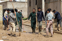 امدادرسانی بسیج و سپاه به سیل‌زدگان شیراز