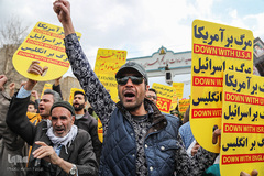 مراسم راهپيمايي مردم شيراز در محكوميت جنايات آمريكا در به شهادت رساندن سردار سليماني