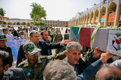 استقبال و تشییع پیکر ۴ شهید حادثه ناوچه کنارک در شیراز