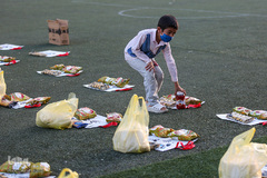 کمک مومنانه خیریه کانون قرآن دبیرستان شهید دستغیب