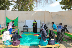 «هادیان نور» میهمان دانش‌آموزان مناطق محروم شیراز