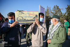 استقبال از پیكرهای مطهر ۱۵ شهید دوران دفاع مقدس - شیراز