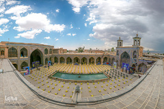 توزیع بسته معیشتی در مسجد نصیرالملک شیراز