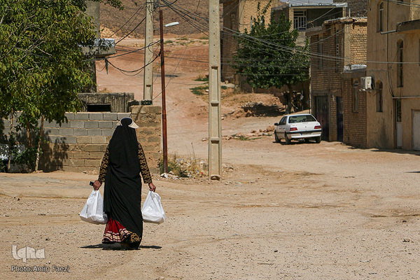 اطعام نیازمندان در روز عید غدیر از محل موقوفات شیراز