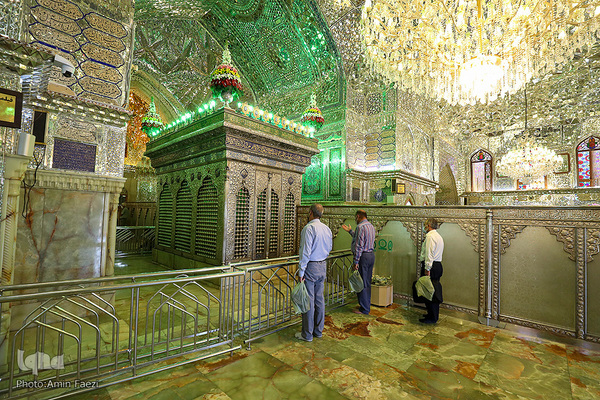 قرائت خطبه غدیر در حرم مطهر شاهچراغ(ع)