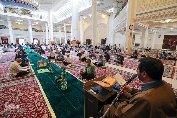 قرائت خطبه غدیر در حرم مطهر شاهچراغ(ع)