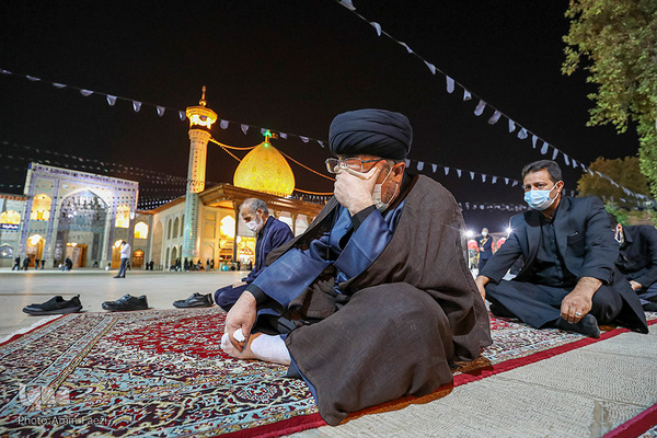 عزاداری شب تاسوعای حسینی در حرم شاهچراغ(ع)