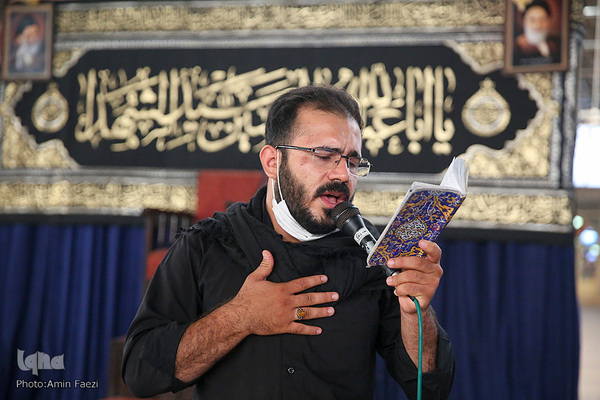 مراسم روضه خوانی صبح عاشورا ۱۴۰۰ در مسجد شهدای شیراز‎‎