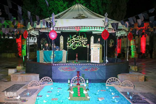 شب شعر عاشورا قدیمی‌ترین و مستمرترین شب شعر آئینی کشور