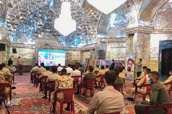 همایش تکریم و بزرگداشت روز سرباز در سومین حرم اهل بیت