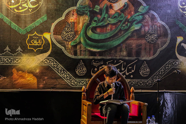 برگزاری مراسم سوگواری دهه آخر ماه صفر در مسجد تاریخی نصیرالملک شیراز‎‎