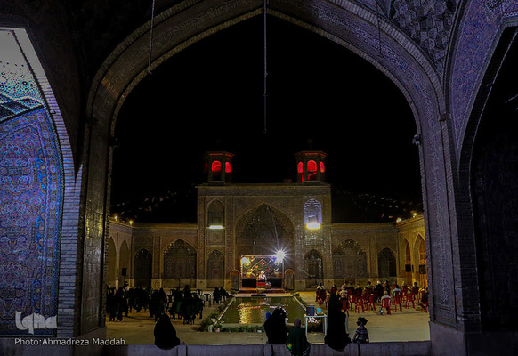برگزاری مراسم سوگواری دهه آخر ماه صفر در مسجد تاریخی نصیرالملک شیراز‎‎