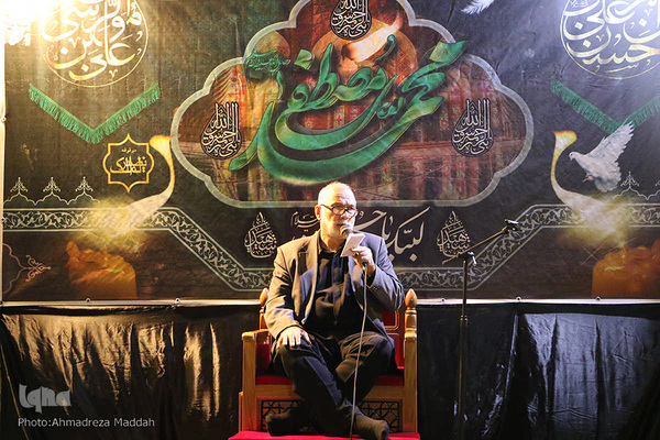 برگزاری مراسم سوگواری دهه آخر ماه صفر در مسجد تاریخی نصیرالملک شیراز‎‎