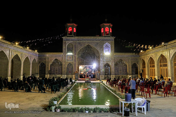 برگزاری مراسم سوگواری دهه آخر ماه صفر در مسجد تاریخی نصیرالملک شیراز‎‎