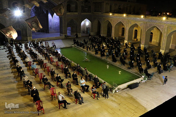 برگزاری مراسم سوگواری دهه آخر ماه صفر در مسجد تاریخی نصیرالملک شیراز‎‎