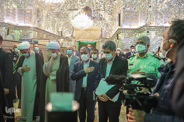 حضور رئیس جمهور در حرم مطهر شاهچراغ(ع)